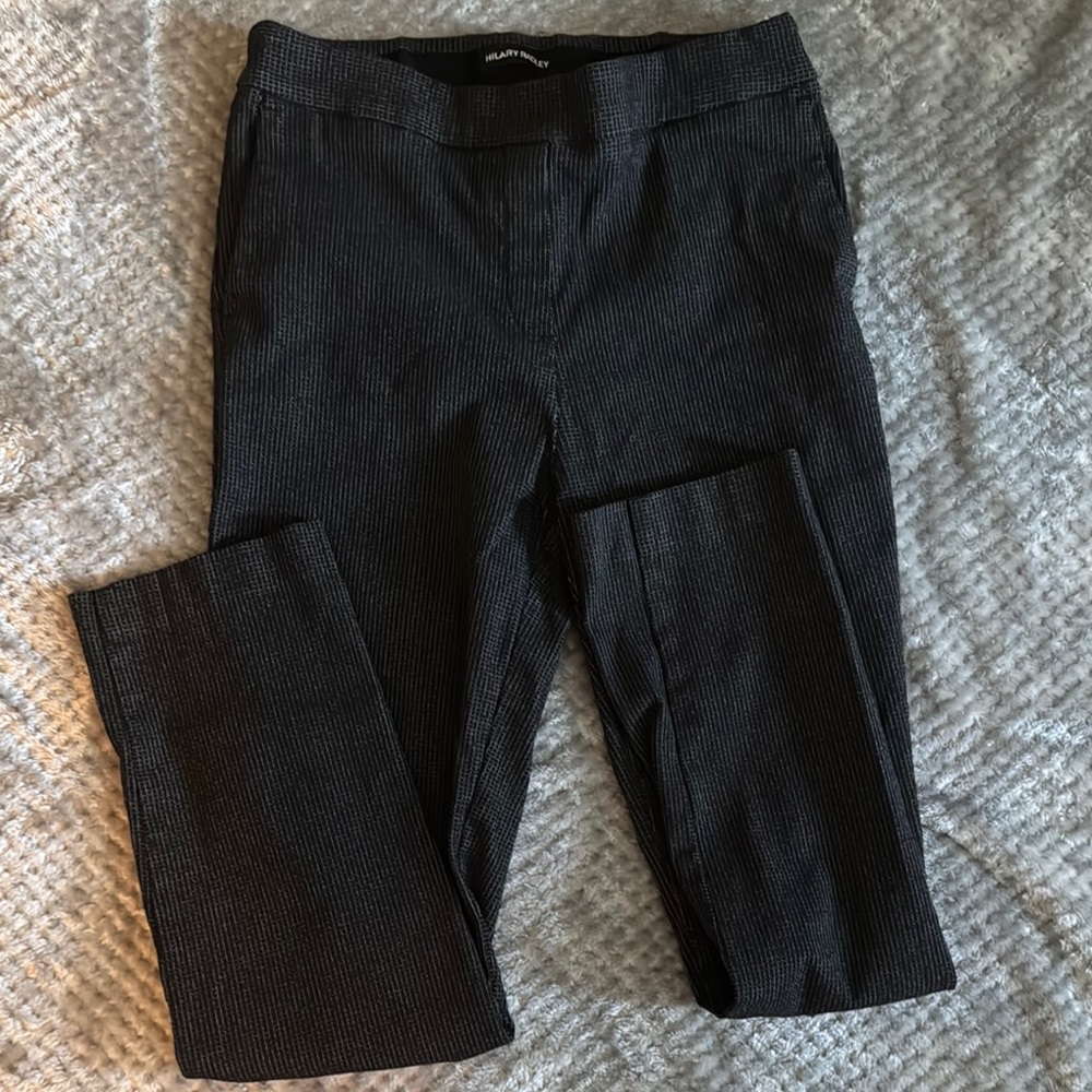 Hilary Radley Black Pinstripe Pants pull on Size M
